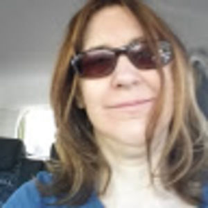 Meet your Posher, Laurie